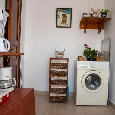 Maria Nik Psaras House Appartamento Skaliá